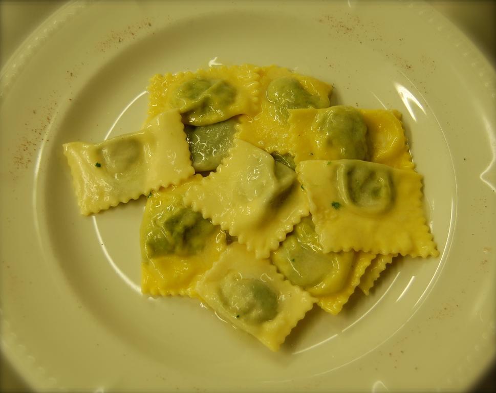 Agriturismo Cavazzone 레그나노 외부 사진